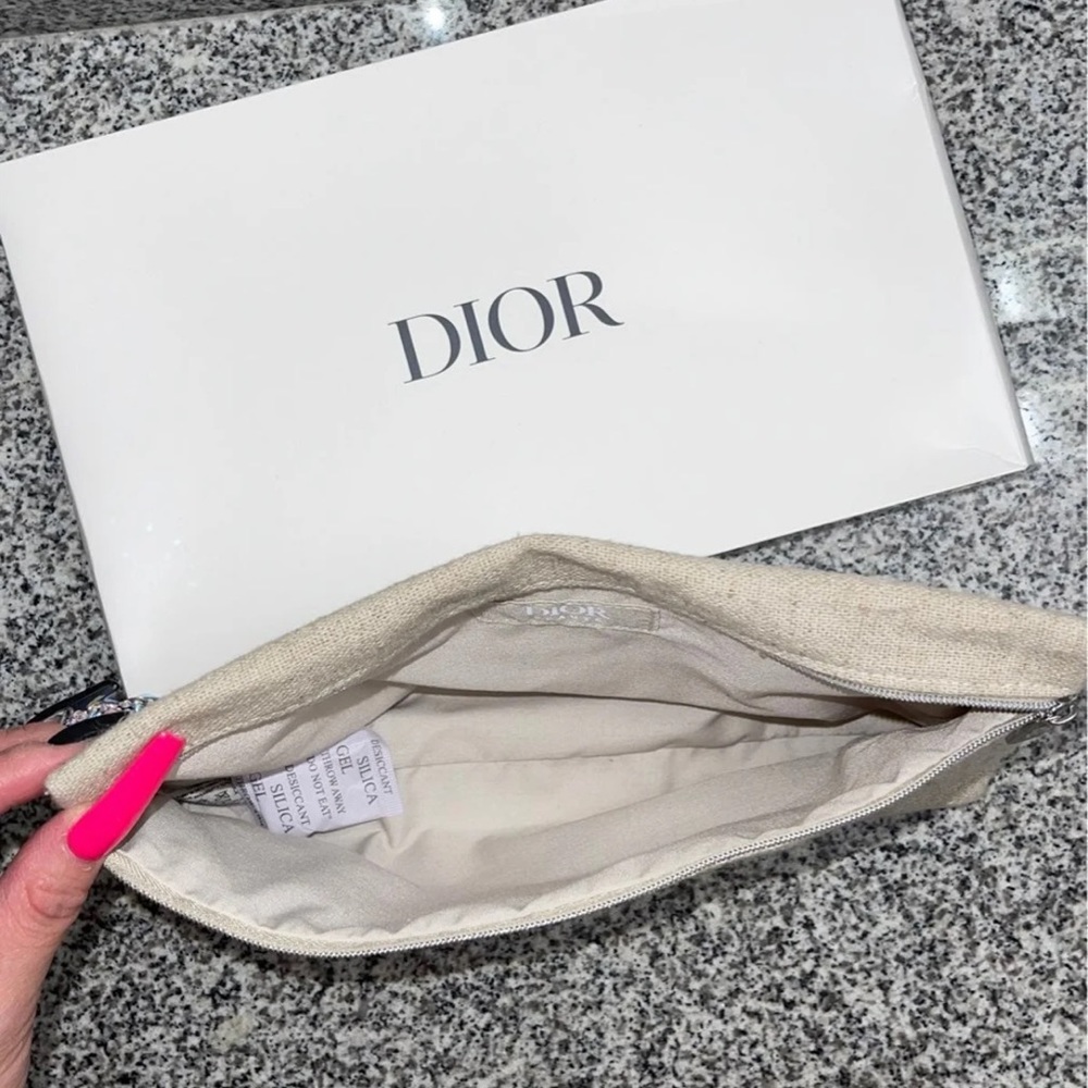 💄 NEW 〰️ DIOR Linen TROUSSE Pouch - Picture 5 of 10